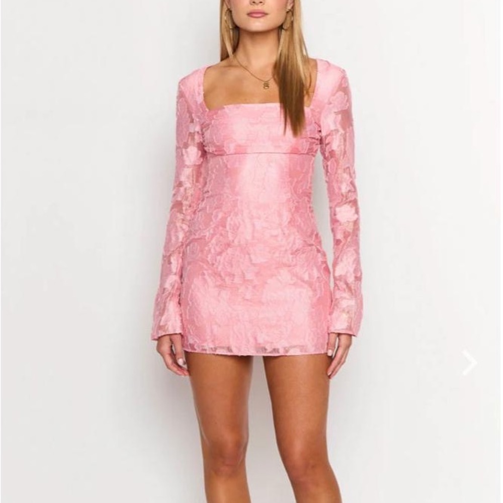 Elegant Pink Lace Dress